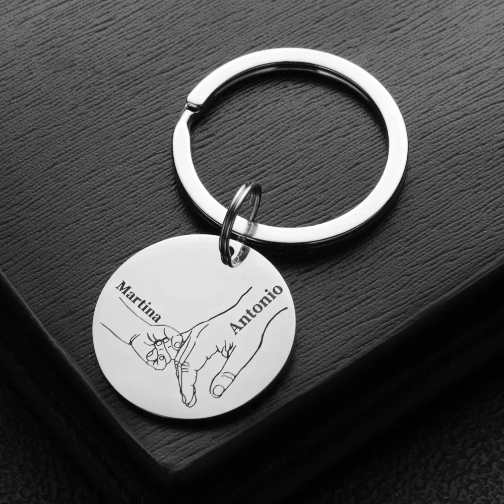Spersonalizowany brelok do klu – Initial Ring Custom recenzja i cena