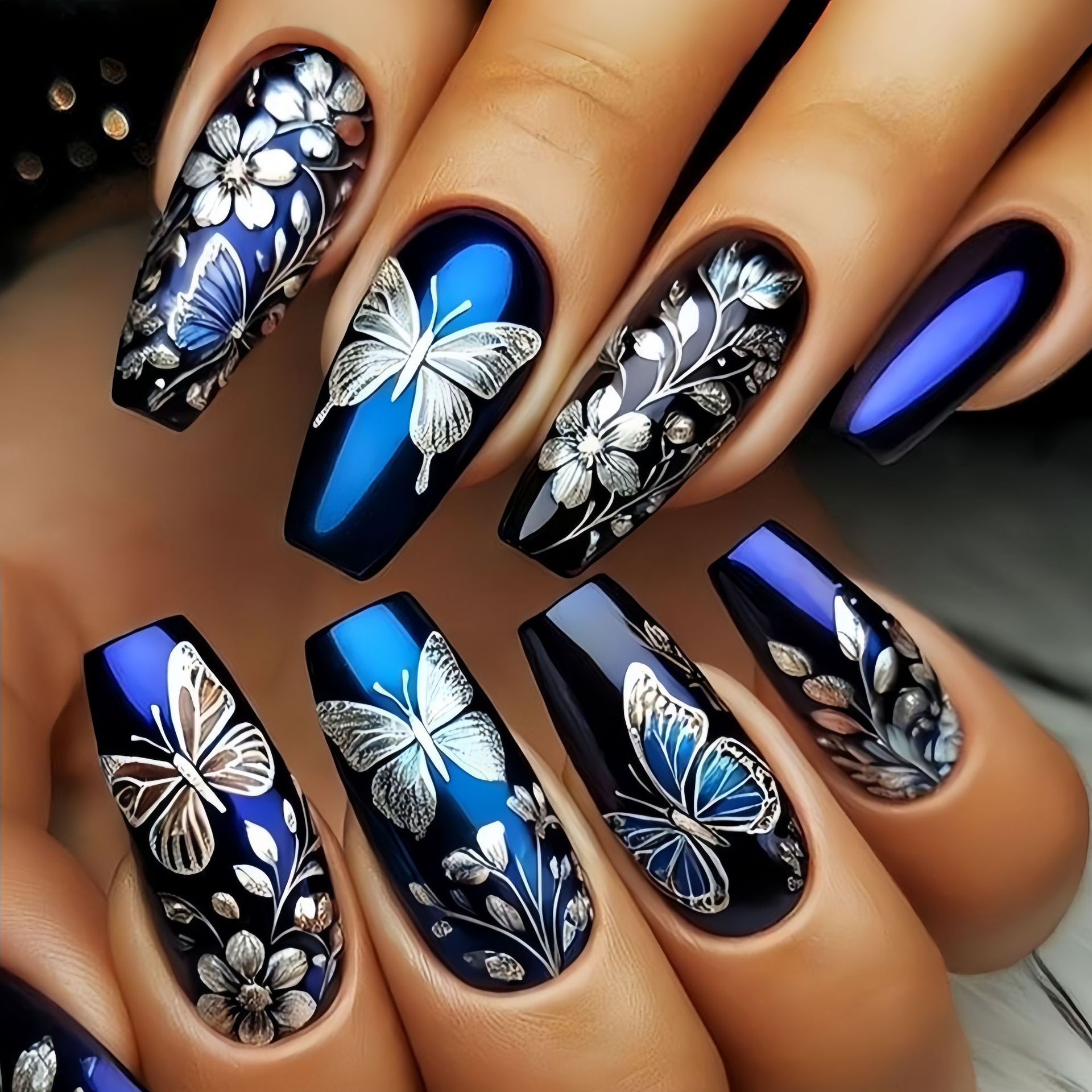 Średniej długości sztuczne paz – Pressed Flower Art recenzja i cena